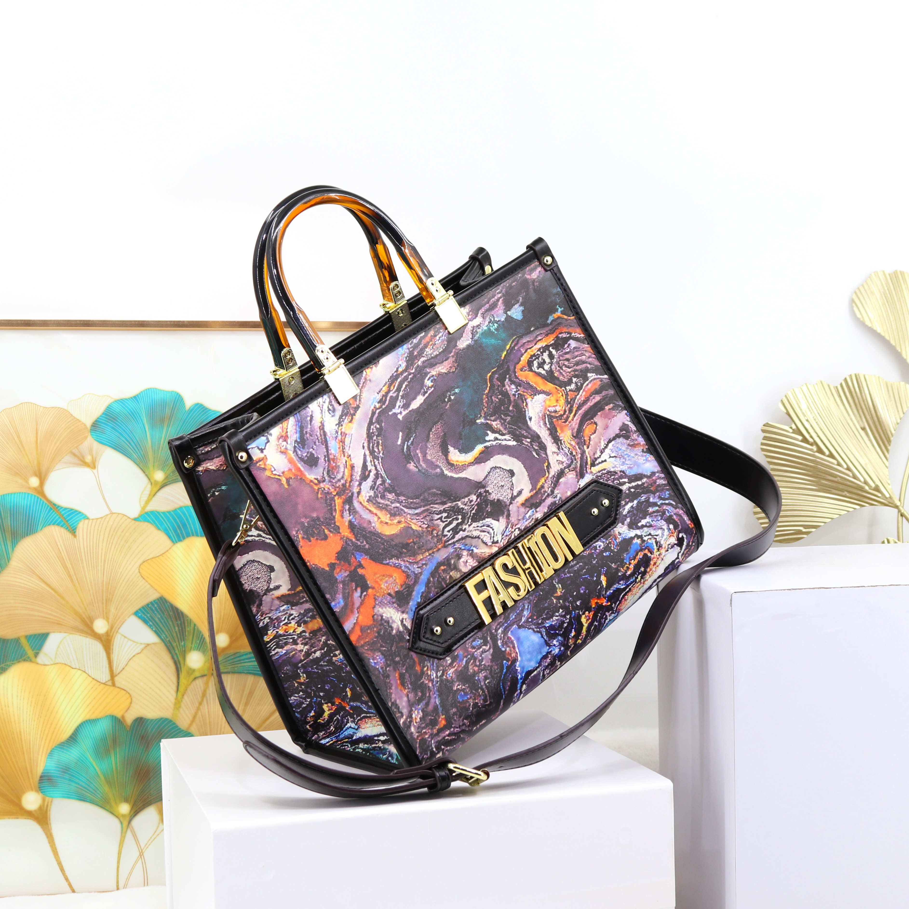 Super produts Large Size Tote  - Interior Design Journal recensie en prijs
